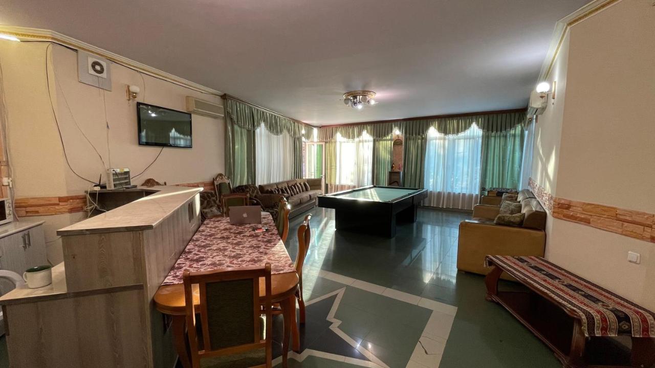 Citrus Guest House 예레반 외부 사진